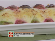 Panquecas de espinafre e beterraba