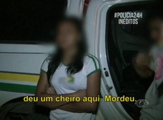 Com Unhas e Dentes