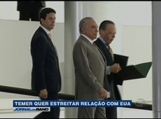 Temer quer estreitar relações com Trump