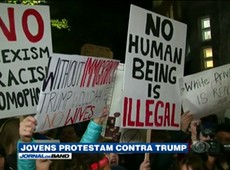 População vai às ruas contra Trump nos EUA