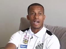 Fã de arepas, Copete curte boa fase no Santos