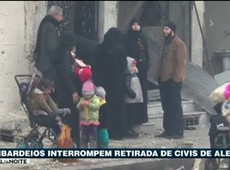 Bombardeios interrompem retirada de civis de Aleppo