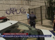 Vandalismo na prefeitura