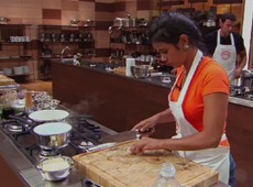Nayane se desestabilizou depois da bronca de Paola