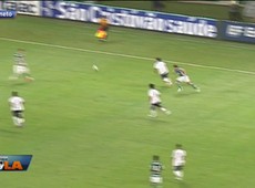 Comentaristas apontam pênaltis não marcados para o Verdão