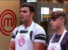 Isso aqui tá menos é menos, diz Fogaça a Douglas e Fernando