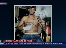 Mulher é morta a facadas na frente do filho