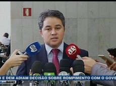 PSDB adia decisão sobre rompimento com o governo