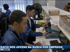 Jovens enfrentam dificuldades para conseguir trabalho