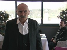 Ramiz ameaça o investigador da morte de Selma
