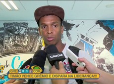 Jô: Cada jogo é encarado como final de campeonato