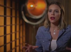 Deborah não vê problema em trabalhar com Mirian