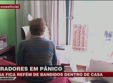 Idosa fica refém de bandidos dentro de casa