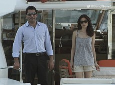 Ezel dá uma lancha de presente a Ali