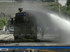 Confronto marca greve geral contra Maduro na Venezuela