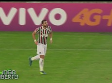Henrique Dourado marca e Flu vence o Galo