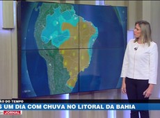 Litoral da Bahia tem mais um dia de chuva e ventania
