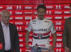 Hernanes se salva de críticas ao elenco do São Paulo