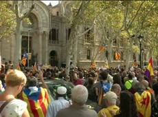 Espanha tenta impedir referendo separatista catalão