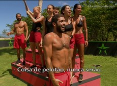 Miguel provoca e recebe resposta de Scooby