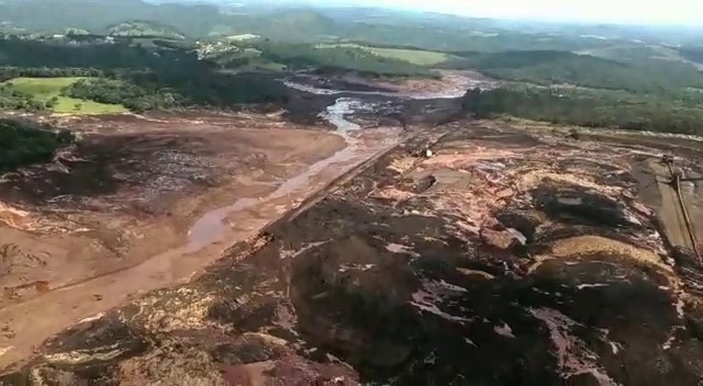 Imagens Aéreas Mostram Destruição Após Rompimento De Barragem Em Brumadinho Tv Uol 3658