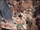 Moradores de Mauá reclamam de buraco