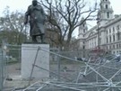 Protestos estudantis deixam pelo menos 55 feridos em Londres