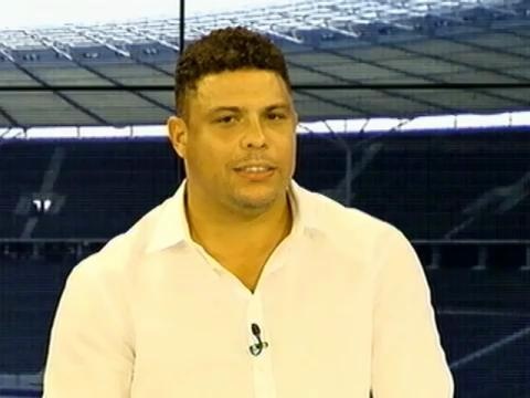 Ronaldo 'derreteu' um campo congelado em Moscou para levar a Inter