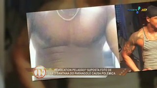 Leo Santana posta foto pelado no Twitter - 07/10/2010 - UOL Carnaval