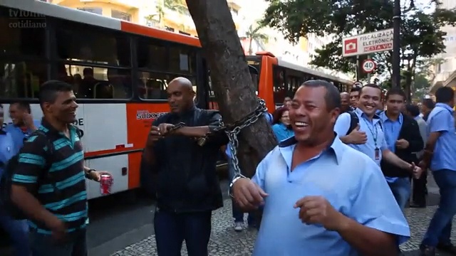 Clique aqui para reproduzir