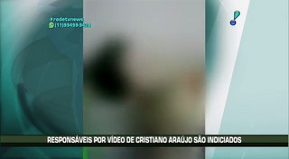 Três são indiciados por fotos e vídeo do corpo de cantor