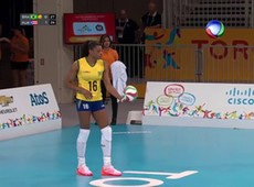 Brasil joga só um tempo, bate Argentina e leva penta no handebol feminino - EFE/José Méndez 