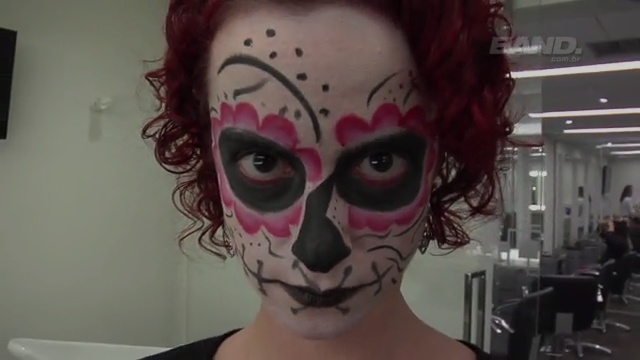 Make de Halloween: expert ensina a fazer caveira mexicana fácil e estilosa!  - Purepeople