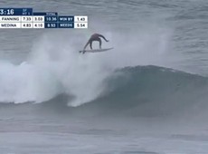 Mineirinho vence no Havaí, é campeão mundial e Brasil é bi no surfe - Reprodução/WSL