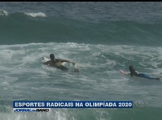 Polêmica com juízes da WSL pode render multa de até R$ 165 mil a Medina - Reprodução/WSL