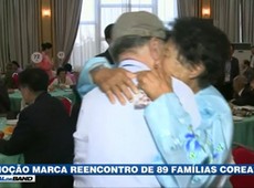 Reencontro de famílias coreanas é marcado por emoção