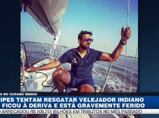 Equipes tentam resgatar velejador que ficou preso à deriva