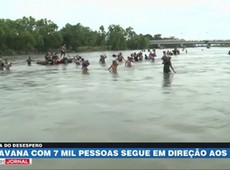 Caravana de imigrantes segue rumo aos Estados Unidos