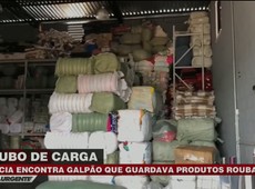 Polícia encontra galpão de produtos roubados