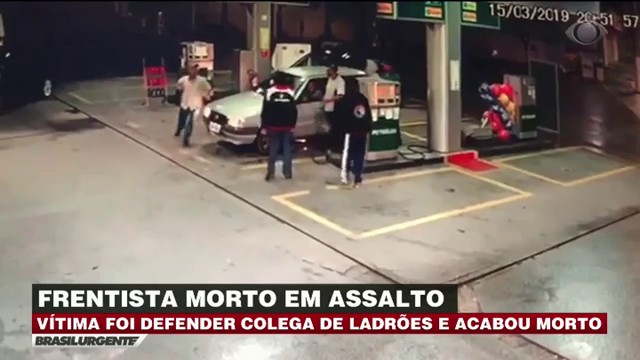 Frentista é Morto Em Assaltos Após Defender Colega Vídeos Band 