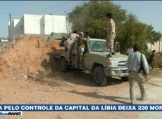 200 pessoas são mortas em batalha pela capital da Líbia