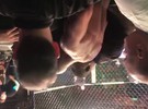 Anderson Silva sai mancando após levar chute no joelho