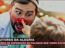 Doutores da alegria levam esperança a pacientes com câncer