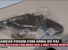 Crianças fogem com arma do pai e são pegas em terminal