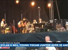 Bob Dylan e Neil Young tocam juntos após 25 anos