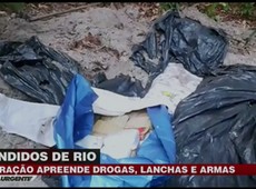 Militares apreendem drogas, armas e lanchas na mata