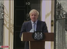 Johnson se encontra com Macron para definir impasse