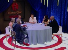 Chefs dão conselhos a Lorena e Rodrigo