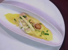 Chefs apresentam seus pratos a Ana Paula Padrão