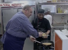 Jacquin ensina cozinheiros a preparar prato